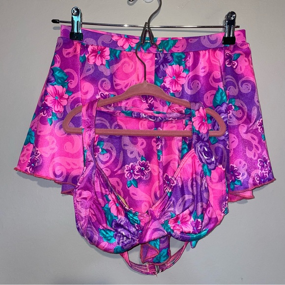 Maxine of Hollywood Other - Maxine of Hollywood bathing suit pink flower print
